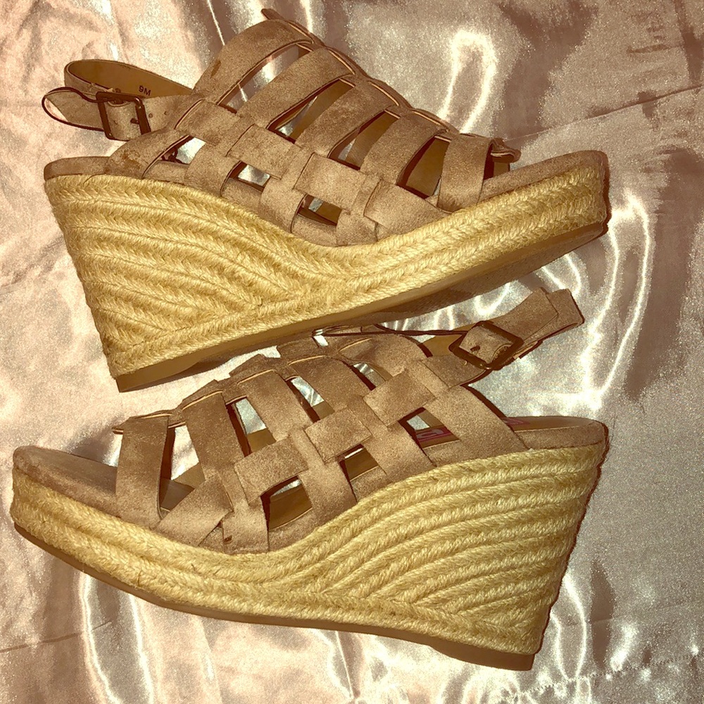 Tan Brown Summer Wedges (Brand NEW) size9 (Heels)